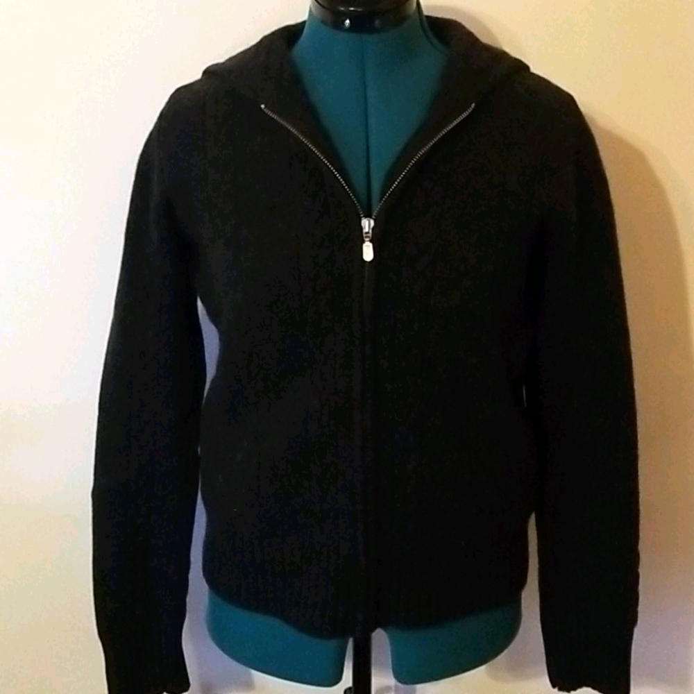 Zip-up sweater